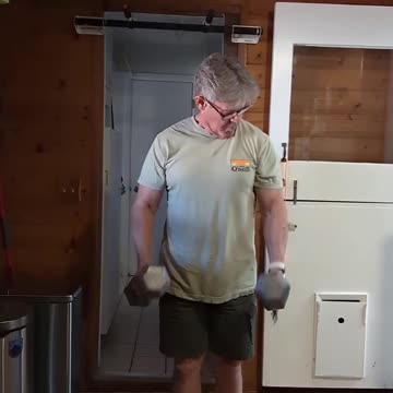 PULLUPS 1-10r🎥+BICEP DB CURLS 1- 25x12r🎥 SUNDAY Oct 1st 14 days from The Big 65 boyos