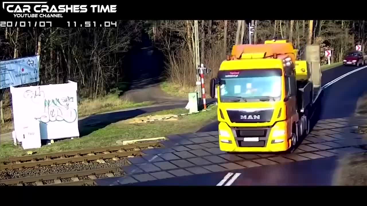 carzy car- car crashes