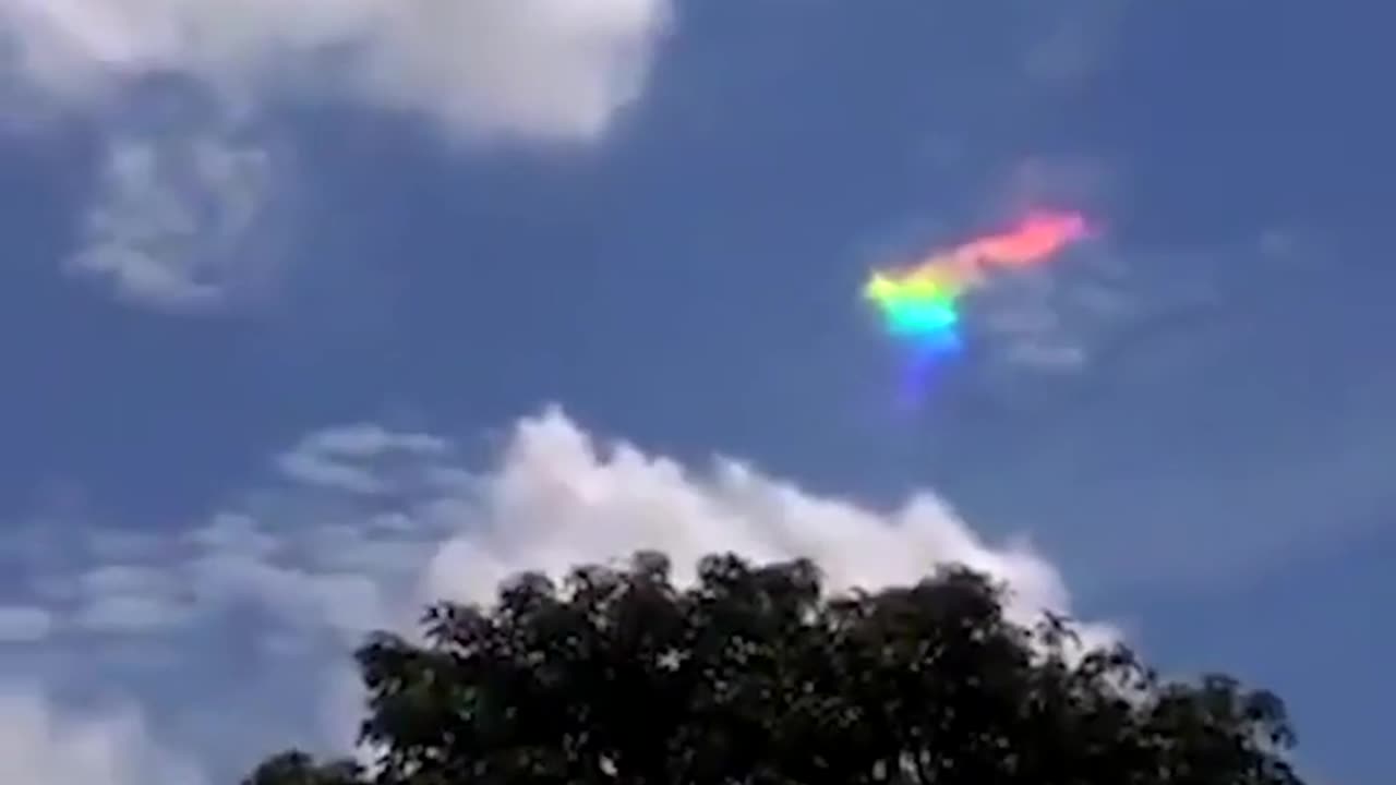 An unusual rainbow