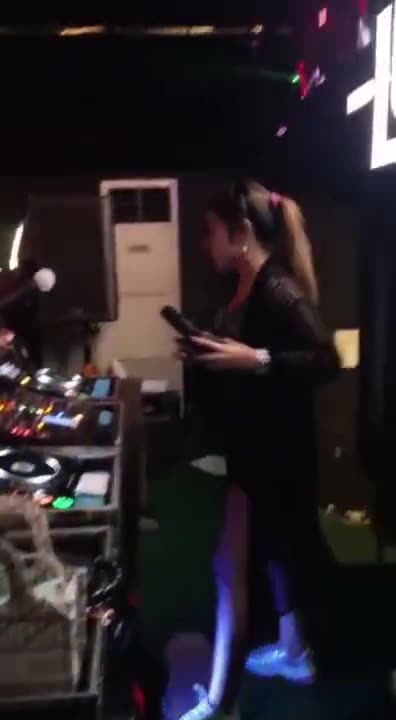 REMIX PELAS TERI BY DJ RERE MONIQUE R2M