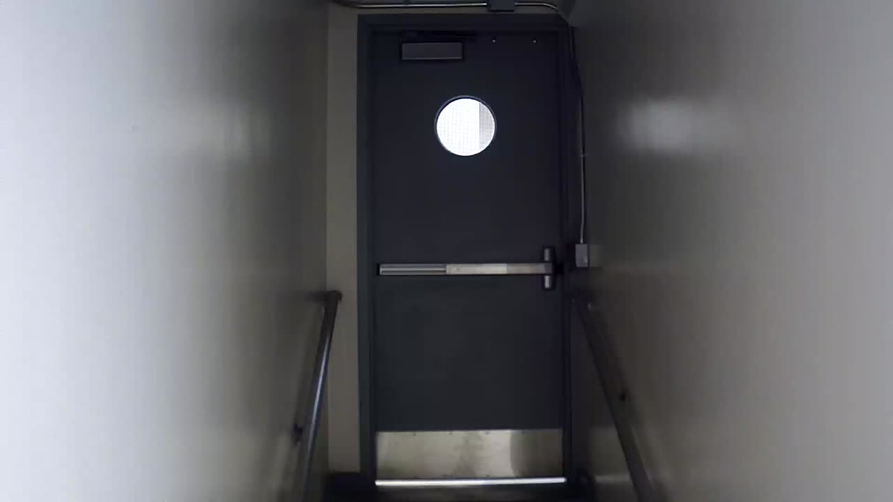 6113RHOBGRSWStair7_2021-01-06_11h00min02s297ms.mp4