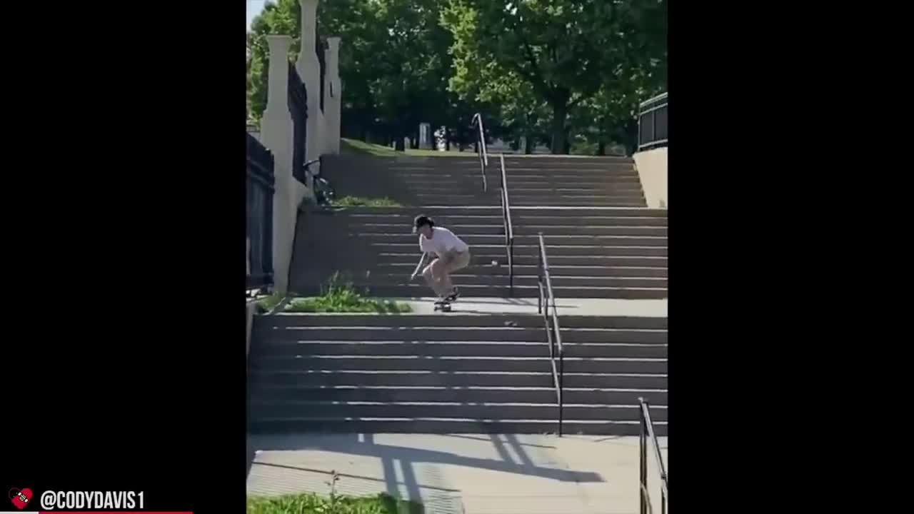 Skaters With Amazing Talent! (Skateboarding)