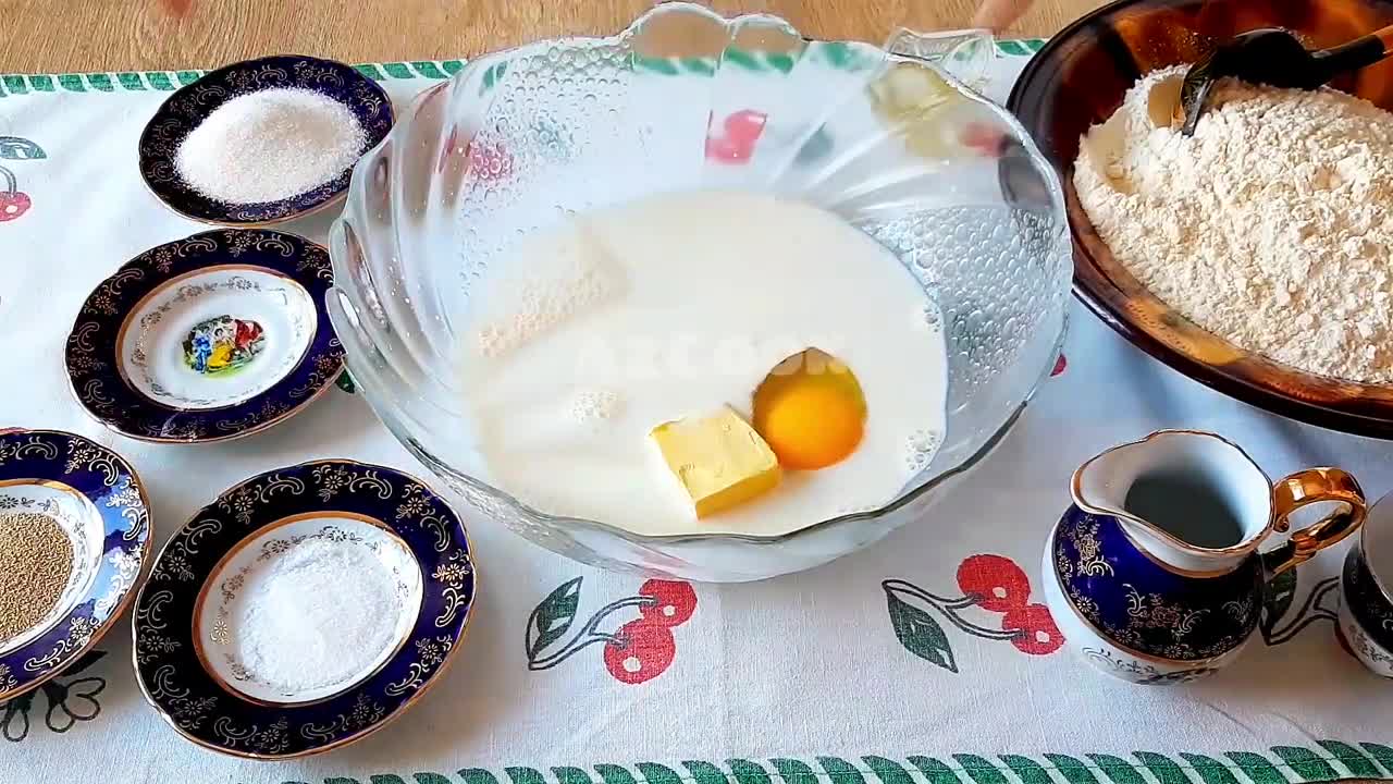 EVERYONE'S FAVORITE BUNS RECIPEđź’—