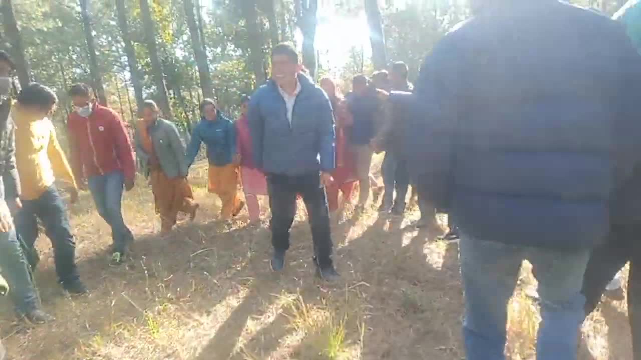 Cultural Nepali Deuda Dance