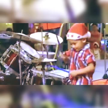 GAROTO PURO ROCK'N ROLL - 4 ANOS DE IDADE - 2010