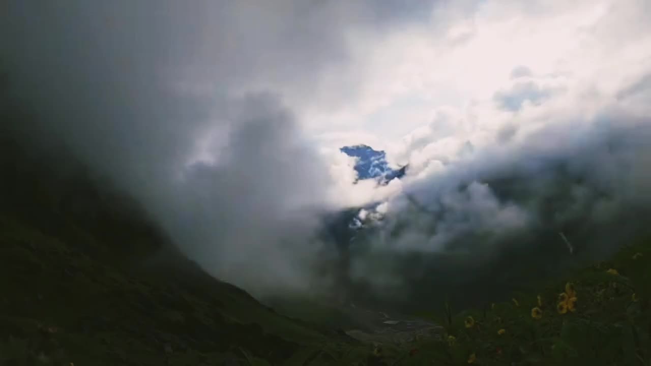 Kedarnath Yatra || Vasuki Tal Trek Route, Untouched Himalayas of Kedarnath in India //