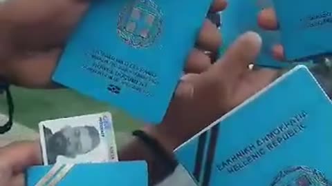 ΔΕΙΤΕ ΤΟΥΣ ΝΕΟΥΣ ΕΛΛΗΝΕΣ