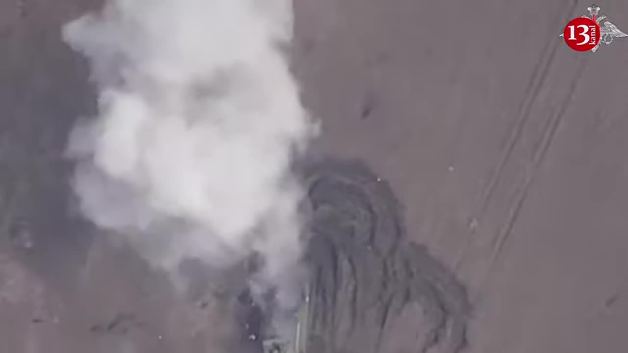 Moment Russian kamikaze drone strikes UK-made Stormer HVM anti-aircraft missile system
