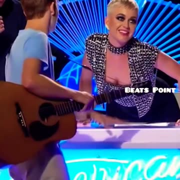 Katy Perry is kissing to American Idol contestant