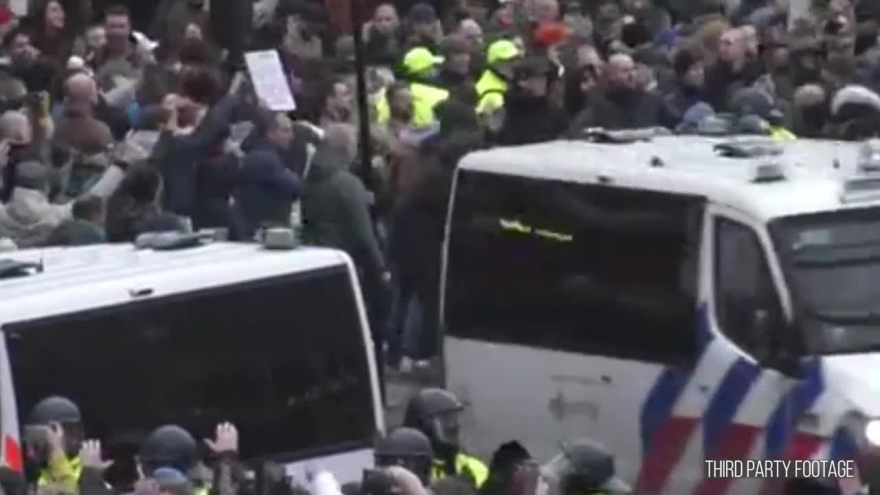 Massive Amsterdam protest