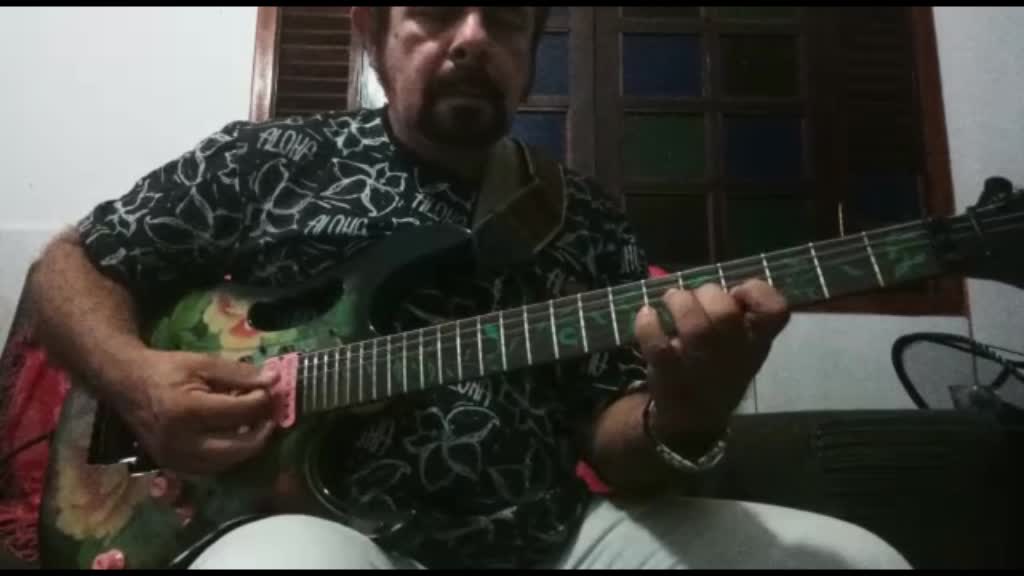 JÚLIO MILANÊS - Classics...guitar solo