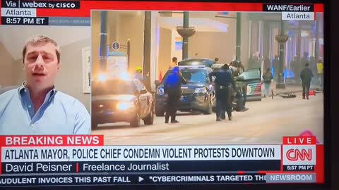 CNN Freelance journalist rejects the idea of using the word “violent” to describe the Antifa riots
