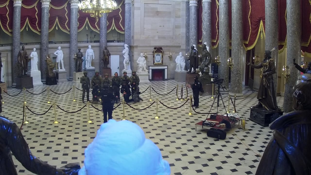0964USCH02StatuaryHallWest_2021-01-06_15h37min06s083ms.mp4