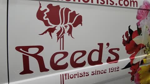 Vehicle Graphics Transit Van - Reed's Florists - Ajax, Ontario