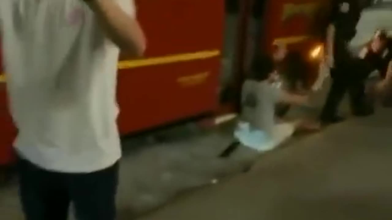 Stupid Drunk Kids Wrecked By Police