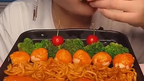 Food show/chinese Food/mushroom/noodles/etc.