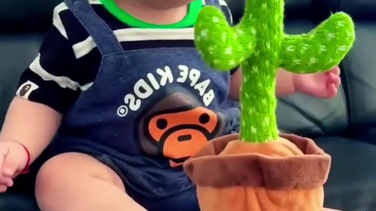 Cute baby & talking cactus😘😍🤩 _ funny babies funny moment #cutebaby #baby #shorts #funnyvideo