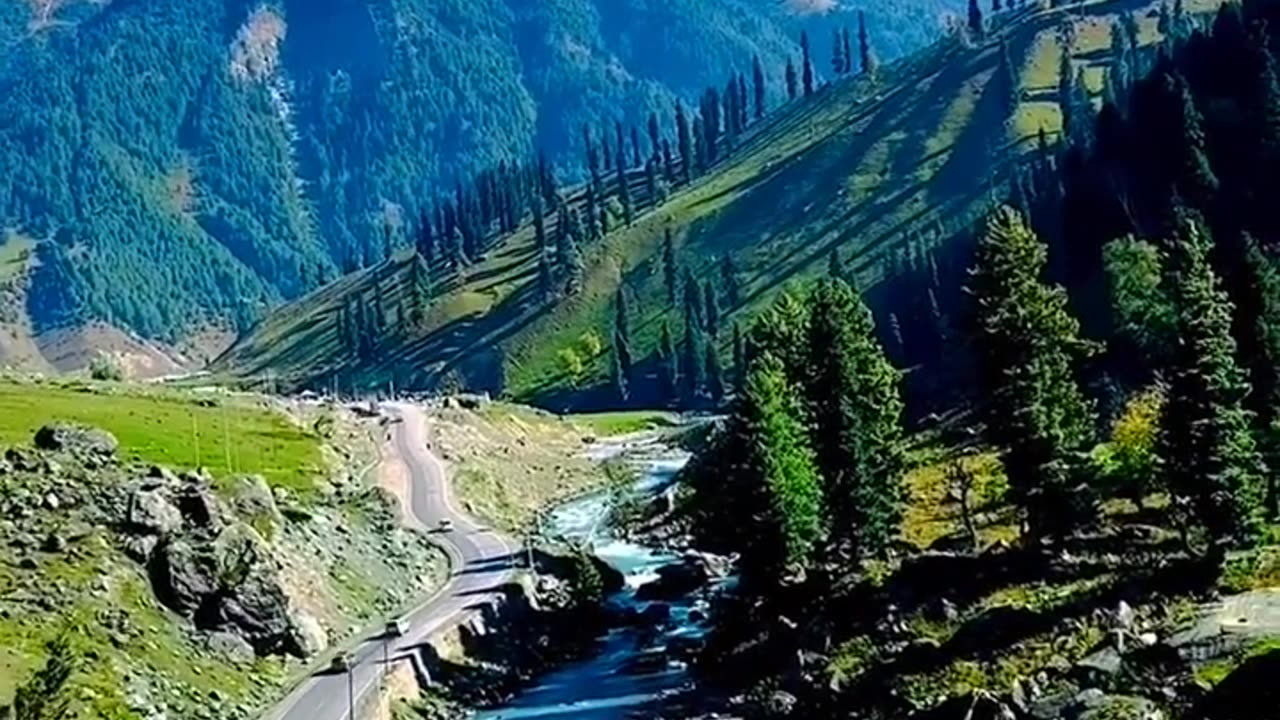 Discover Beautiful Kashmir