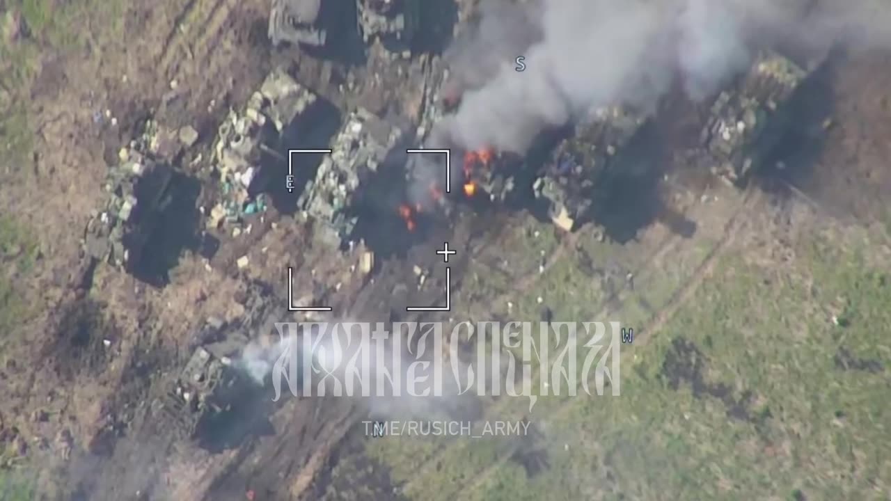 'Footage of M2A2 Bradley ODS-SA destruction in an abandoned Ukrainian convoy.