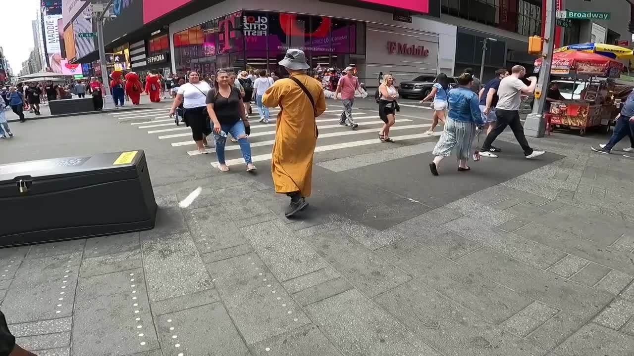 Cuidado con estas ESTAFAS en Nueva York Times Square