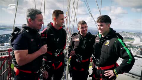 Hair-raising walk atop the Sky Tower - ITM Auckland SuperSprint | Supercars 2022