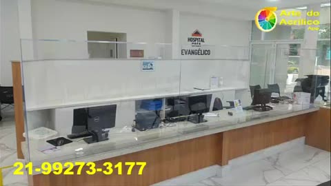 Proteção em acrílico para hospitais e consultórios em geral.