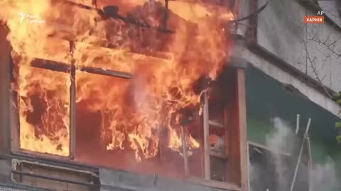 The-shelling-of-Kharkiv:-residents-are-being-rescued-from-a-burning-house