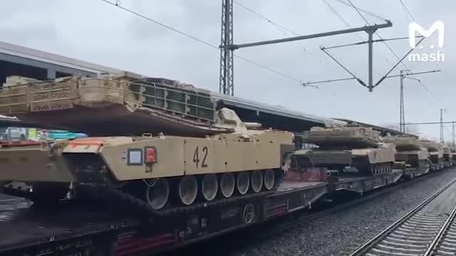 Ameické tanky směřují přes Polsko na Ukrajinu