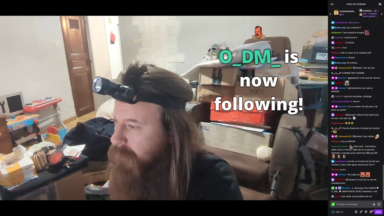 2023-04-25 (12bis) - Épinards + Marie soignée par un medecin de Twitch - Triskelina (avec chat)