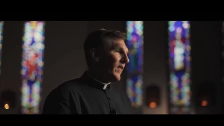 UN VERO SACERDOTE CATTOLICO CACCIATO DALLA CHIESA DOPO QUESTA PREDICA