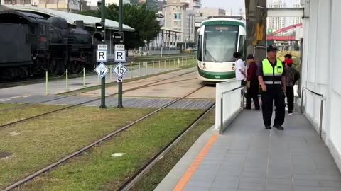 Kaohsiung Light Rail-Departure