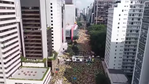 NO BRASIL MAIS DE 750 MIL PESSOAS NA MANIFESTAÇÃO PELO ESTADO DEMOCRÁTICO DE DIREITO 25/02/2024