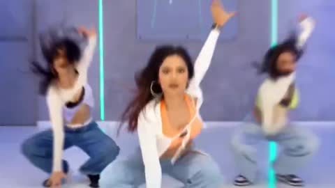 Quit baby girl dance video