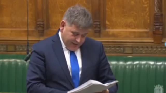 MP Andrew Bridgen "Der er behov for en øjeblikkelig suspension af mRNA-covid-vacciner"