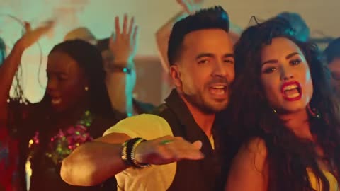 Luis Fonsi, Demi Lovato - Échame La Culpa