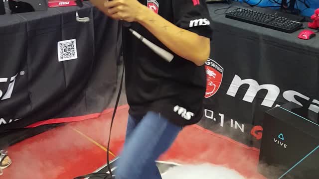 HTC VR VIVE Funny Test Gaming MSI GTX 1070 Gaming X 8G