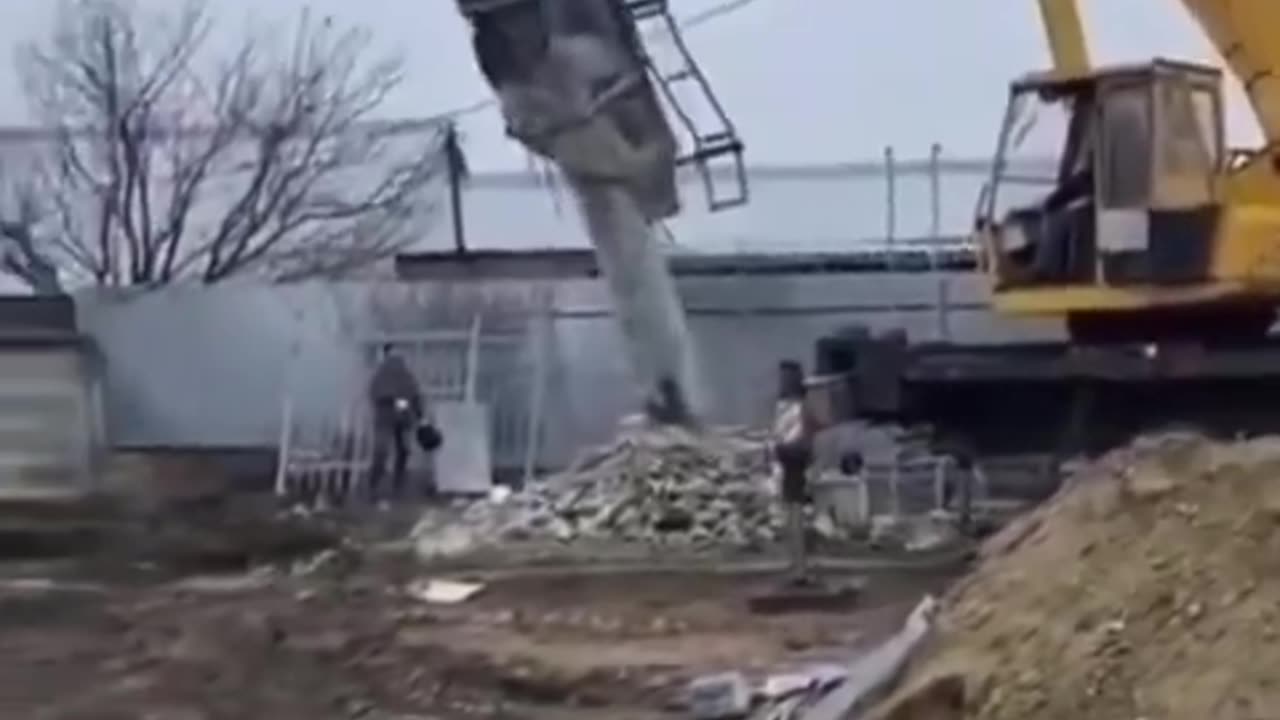 Crane Operator Fail