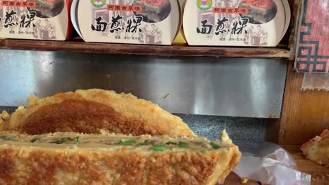 This food tastes so good, you have to eat it when you get a chance!