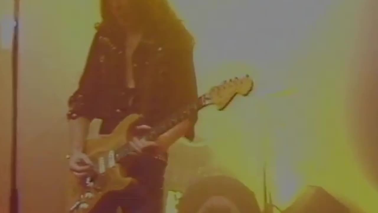 Motörhead - Capricorn (Official Music Video)