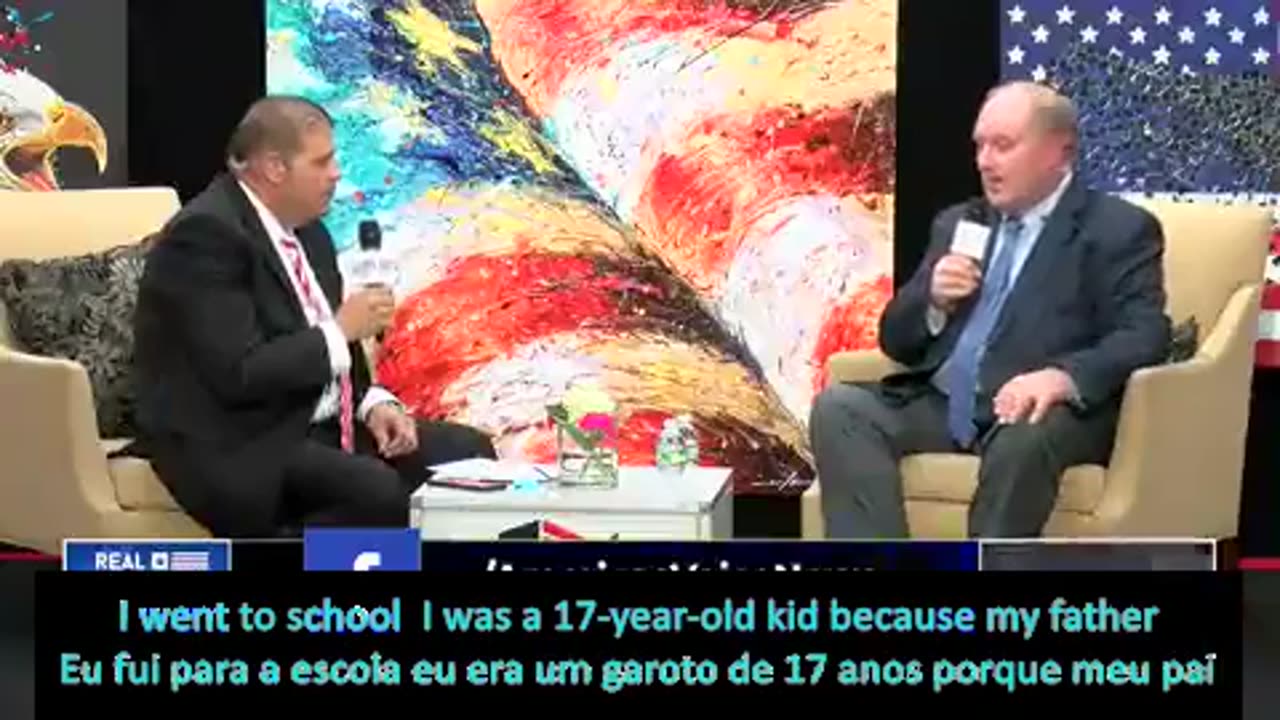 . @JustTheNews ' Editor-chefe e Just the News, No Noise Host,
