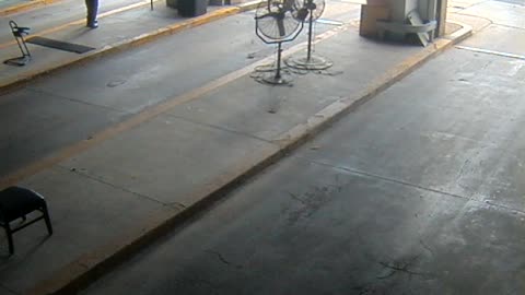 3138RHOBG3CStGarageLeftDoor_2021-01-06_10h42min40s017ms.mp4