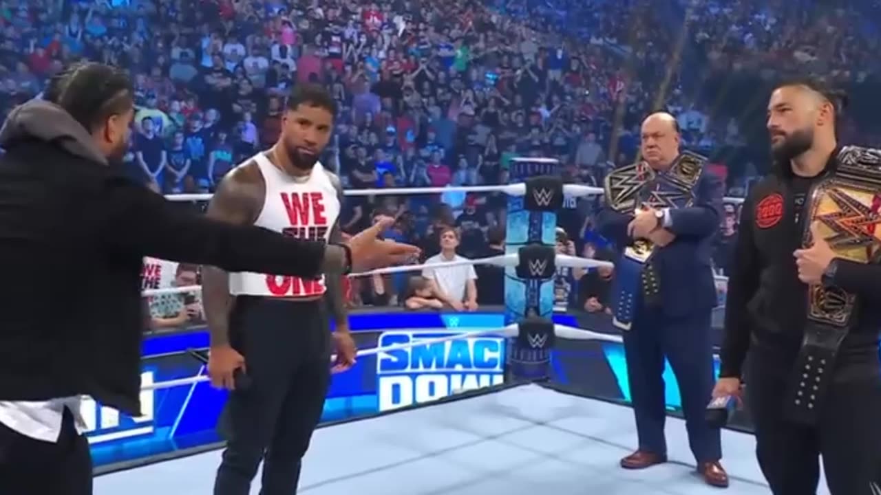 The Usos Superkick Roman Reigns to shatter The Bloodline: SmackDown highlights, June 16, 2023