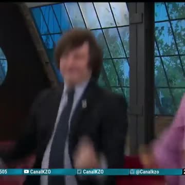 아르헨티나 대통령도 젤렌스키랑 비슷한 부류인 듯.AVI