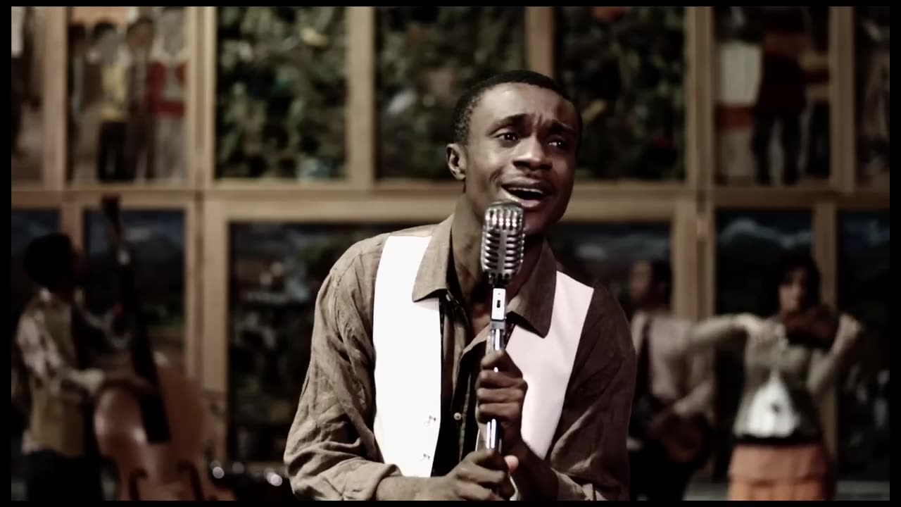 Nathaniel Bassey - Someone's at the Door )