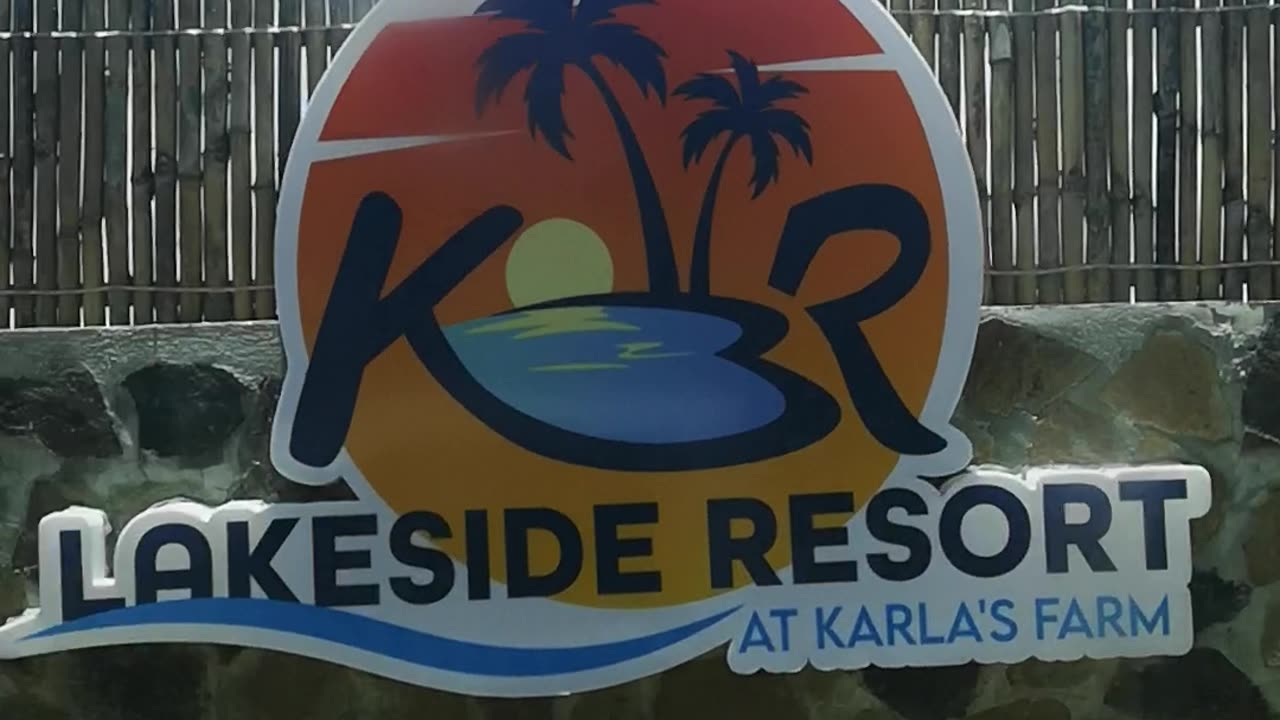 K3r lakeside view