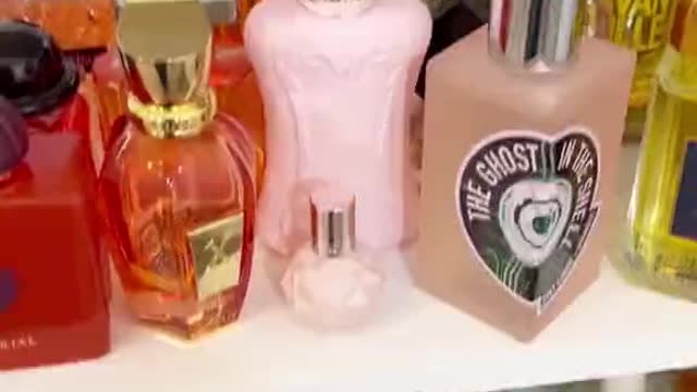 “Can I borrow an Ariana Grande perfume for a party l'm going to?8e