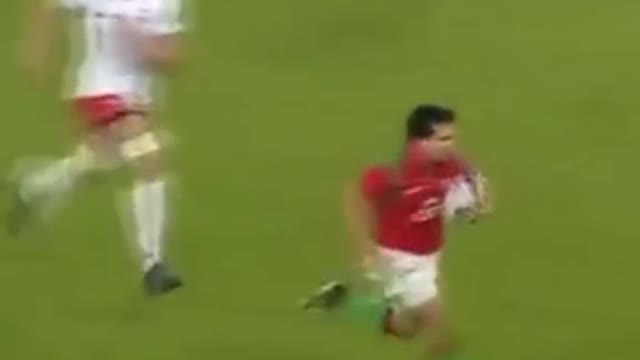 Tag that one mate 😮 #foryou #fypシ #viral #blowup #rugby #xyzbca #sniping #try #scrumhalf #cheeky #fyppage #foryoupage #makethisviral