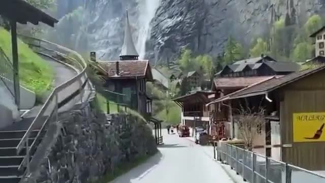 A bela vila de Lauterbrunnen