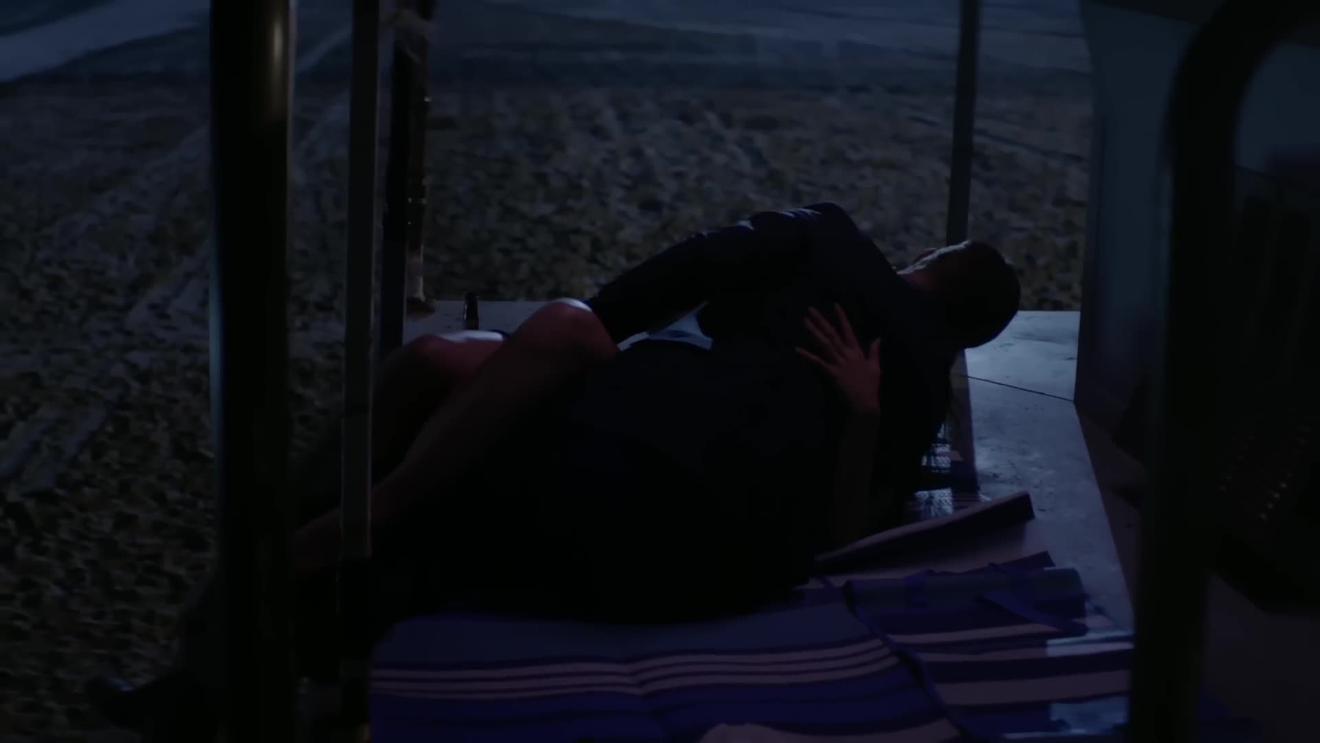 Animal Kingdom: Season 6 / Kissing Scenes — J and Penny (Finn Cole ...