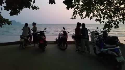 Abend am Strand von Ao Nang